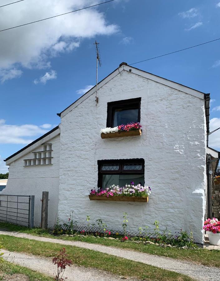 Old Nursery Coity Extérieur photo